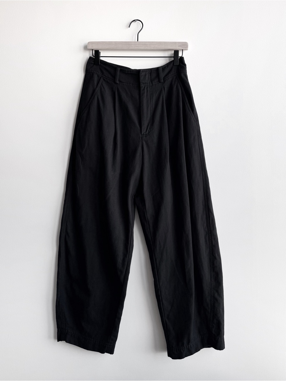 Apiece Apart Black Barrel Bari Crop Trousers